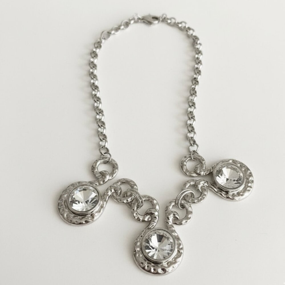 Chunky Silver Hammered Chain Statement Necklace Clear Crystal Rhinestone Bib Sty